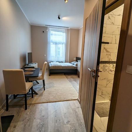 Apartment A1 In Downtown Of クラクフ エクステリア 写真